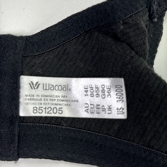 Wacoal Women's Black Halo Lace Underwire Bra - Picture 5 of 11